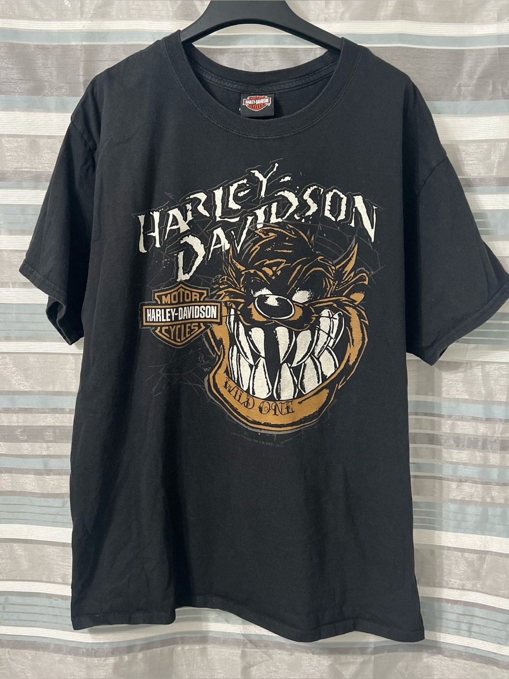 Harley-Davidson X Looney Tunes Taz Wild One Ray Price NC Black Graphic Tee